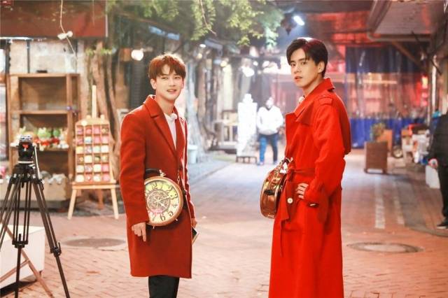 人气榜女王又是她,打败胡一天王俊凯遥遥领先