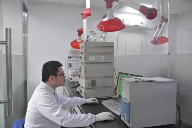 理之新、取医患双赢之效--记浙江省肿瘤医院药