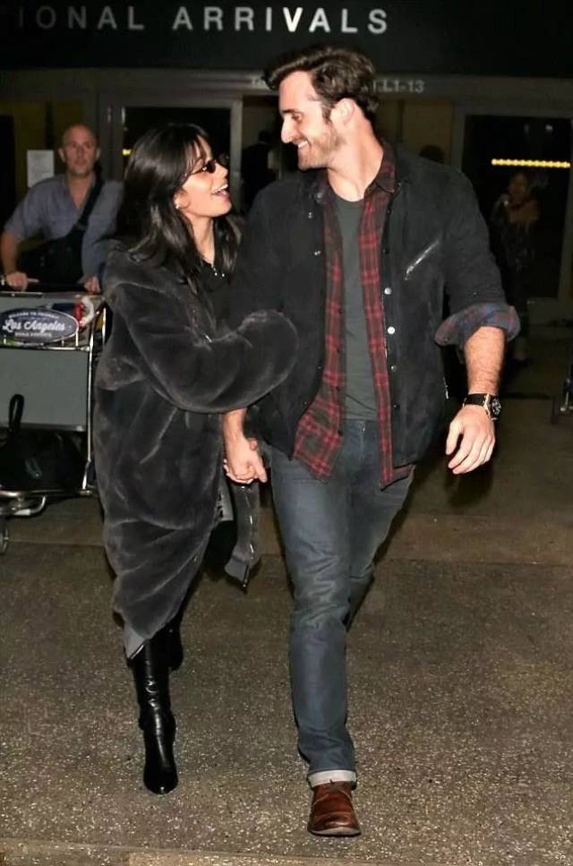 卡妹 camila cabello 又被拍到和男友 matthew hussey同框啦!