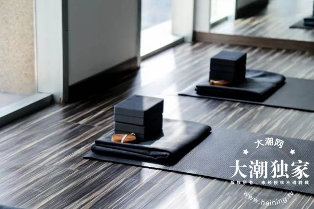 海宁两美女老板娘搞了个重量级瑜伽馆!邀你免费上课!还有独一无