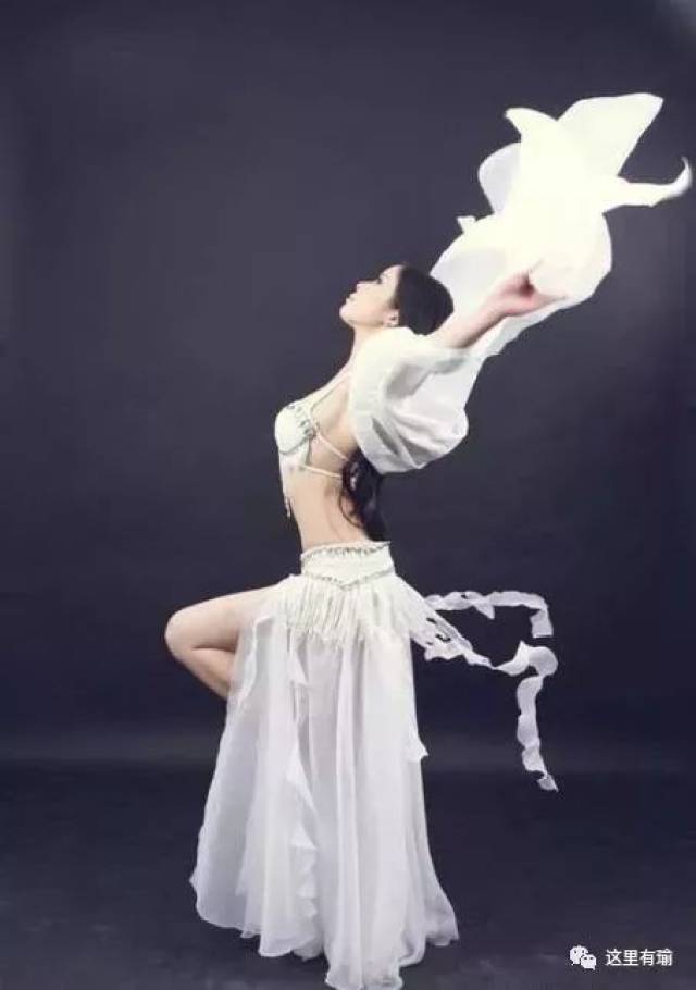 海宁两美女老板娘搞了个重量级瑜伽馆!邀你免费上课!还有独一无