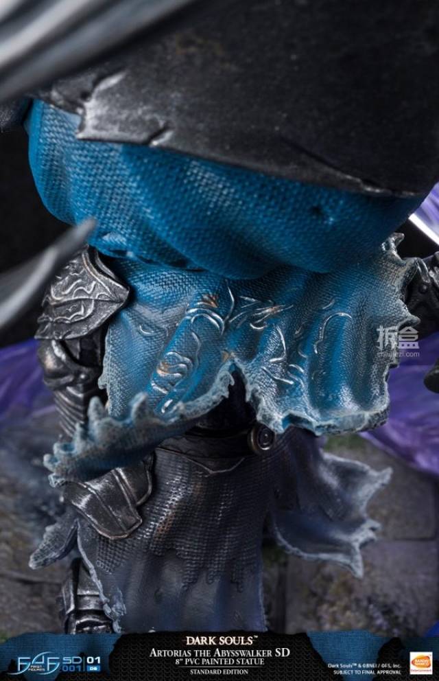 first 4 figures《黑暗之魂》深渊行者:阿尔特留斯artorias sd 8寸pvc