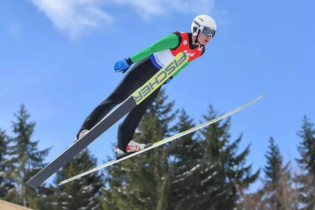 nordic combined 北欧两项(由越野滑雪和跳台滑雪两项组成)