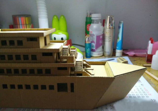 干货:如何用瓦楞纸制作纸板船的详细教程