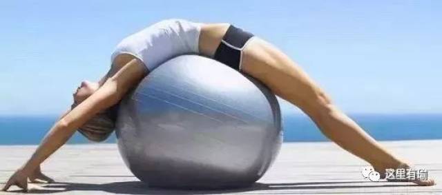 海宁两美女老板娘搞了个重量级瑜伽馆!邀你免费上课!还有独一无