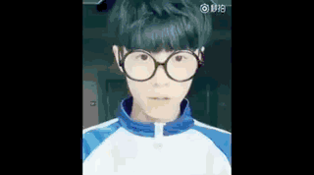 抖音登顶美国热搜!老外玩起中国变装秀,竟一点