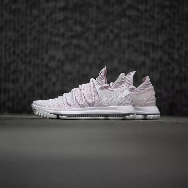 天使之翼回归!近赏 nike kd 10 "aunt pearl" 配色!