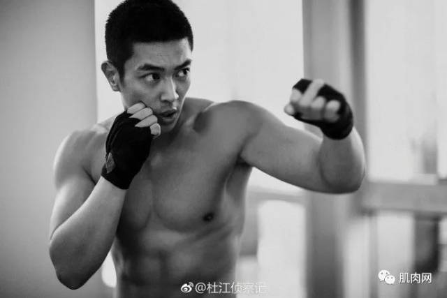 杜江21天练成体脂6%肌肉男?千万别学他这么减脂.