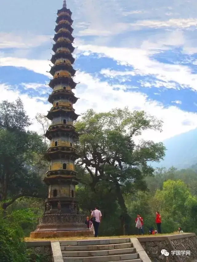 玉泉寺铁塔