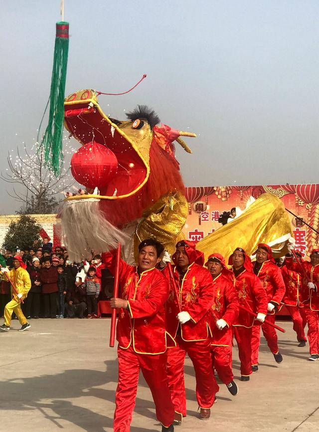 陕西农村:非遗社火闹元宵