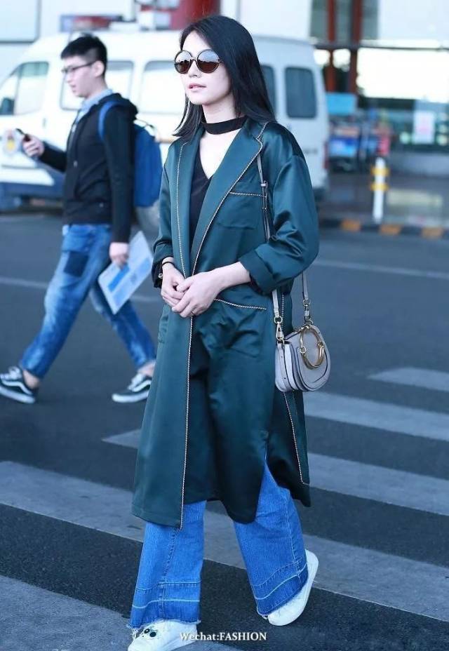 内搭小众精致 7a40c22ea0e946b993ec3b5ea7d3afa6.jpeg