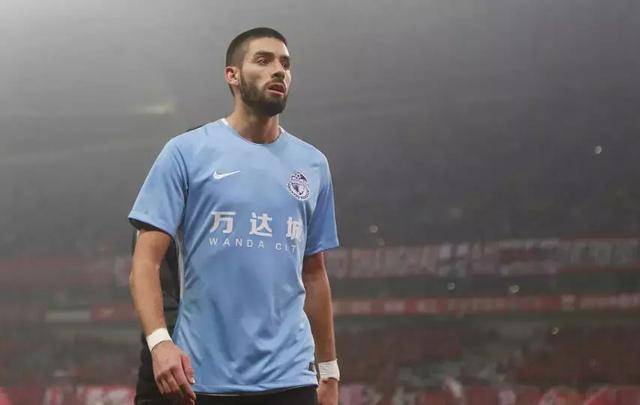 斯科拉里将接盘?大连八球惨败,球迷强烈要求马