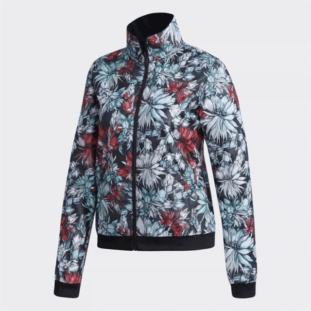 精选款抢先看- 热巴同款两面穿外套 零售价:599元 活动价:419元 郑恺