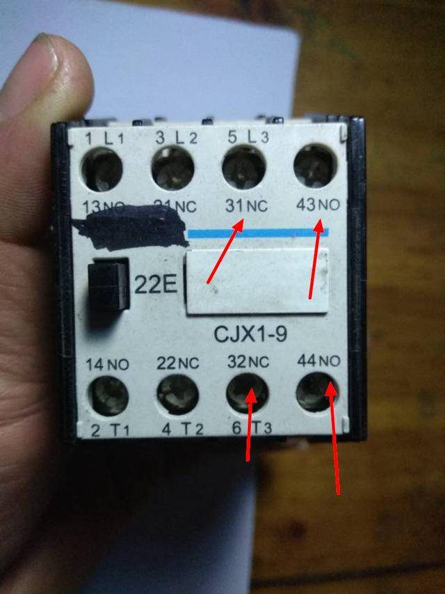 电工知识:还有不会接触器接线的电工吗?附带自锁互锁讲解