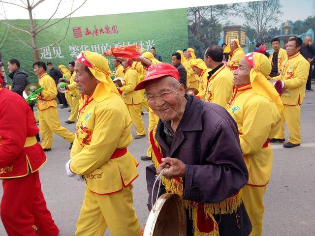 火了,乾县姜村镇康家村威风锣鼓队,2018锣鼓喧天闹乾州