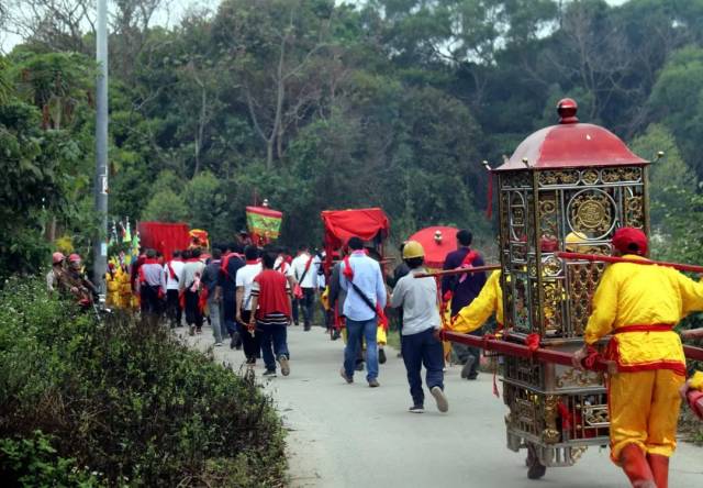 别拦我，我要去茂名“食年例”！