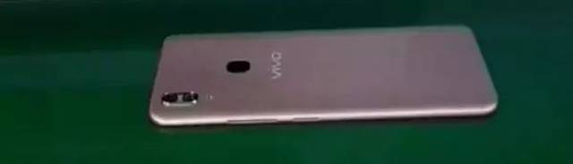 小米MIX2S重磅确切信息泄露；vivo X21真机：刘海屏 后置双摄