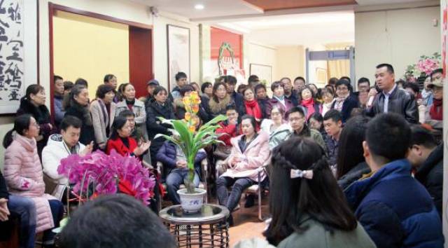 记者回乡记:10位记者 10个家乡故事