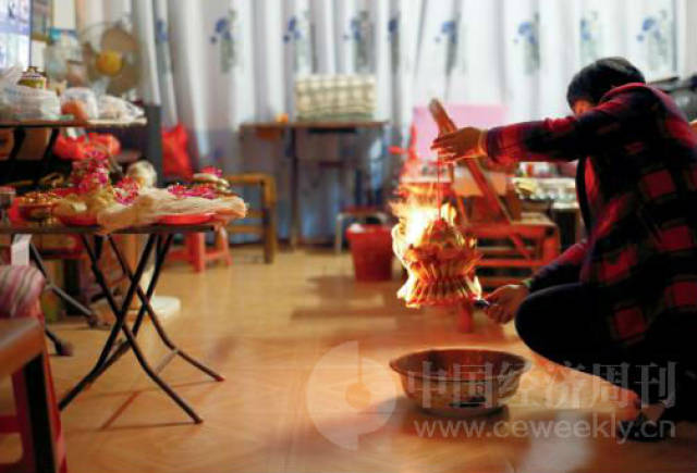 记者回乡记:10位记者 10个家乡故事