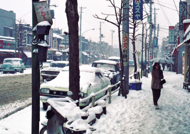 老照片:日本1969年的冬季,东京与雪景