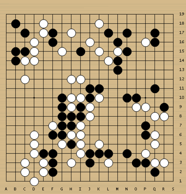 黑白各一块棋互攻,如果黑棋顺势破掉白棋潜力,局面不错.