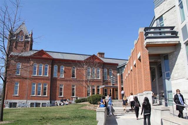 皇后大学世界排名_世界排名前100的大学