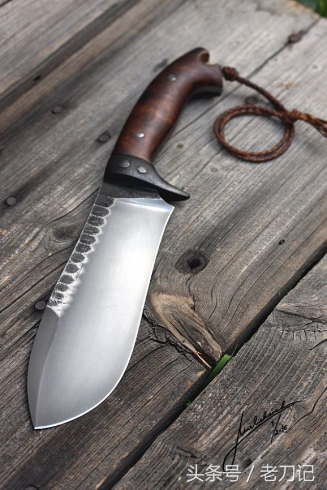 老刀图集:凶猛宽大的户外野营刀