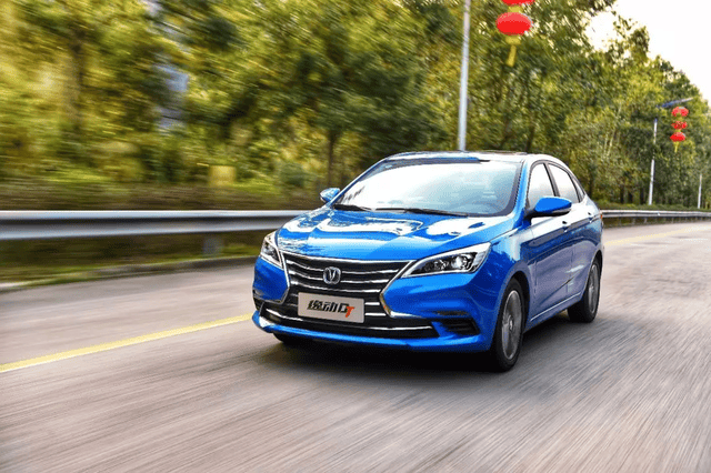 新款车型悄然发声,逸动家族羽翼渐丰