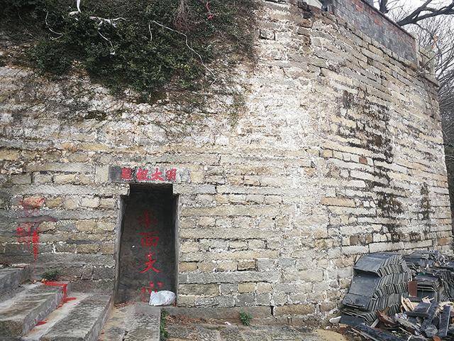 寻赣北的徽派古建筑鹤舍村 探东方百慕大都昌老爷庙