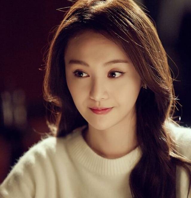 郑爽合作新晋小生王俊伊主演樱花季节遇见你