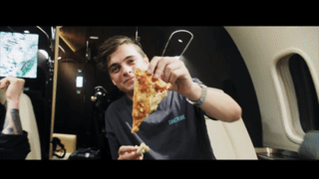 而pizza也是小马丁最