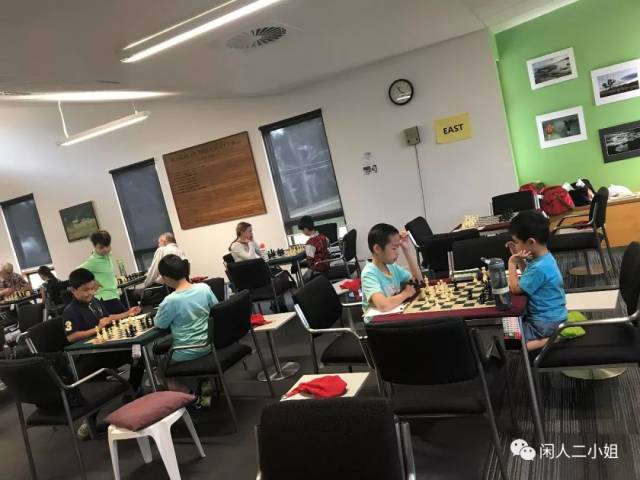 在The Box Hill Chess Club下国际象棋的一日
