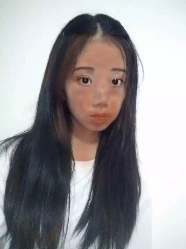 千万不要晒黑,会变丑的!
