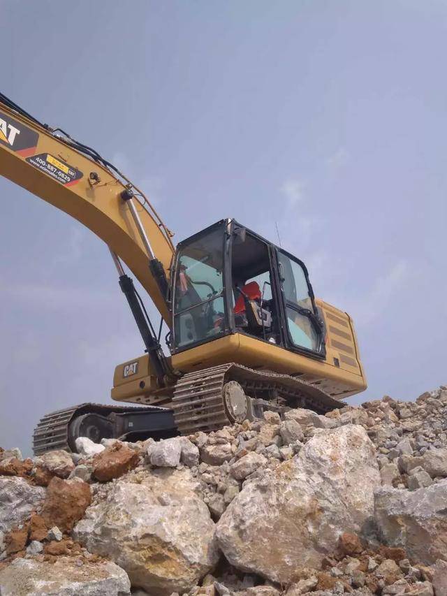 "台班王" 新一代卡特液压挖掘机 cat 320gc