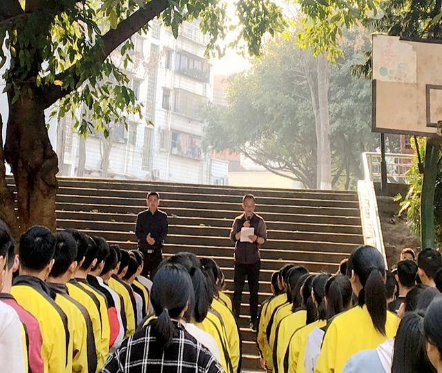 泸县六中开展初三毕业班学生励志教育活动