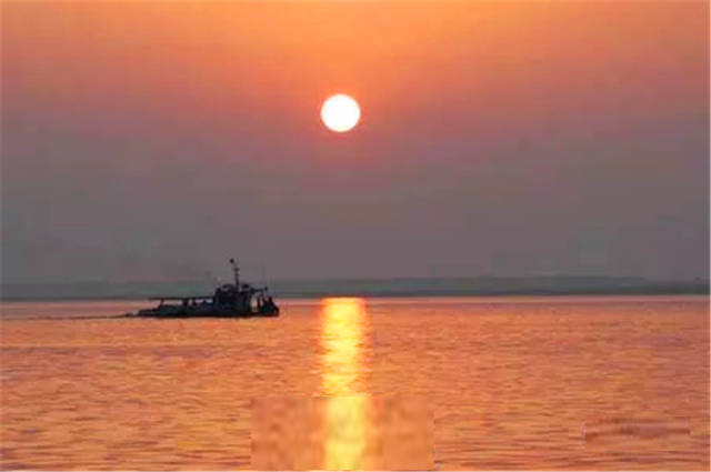 世外桃源寻芳踪 岳阳楼望洞庭湖