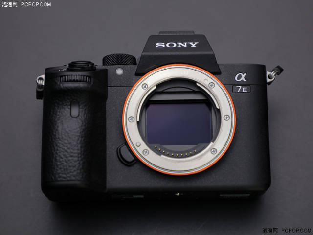 拍V-log选择这些相机就对了 小巧便携的微单推