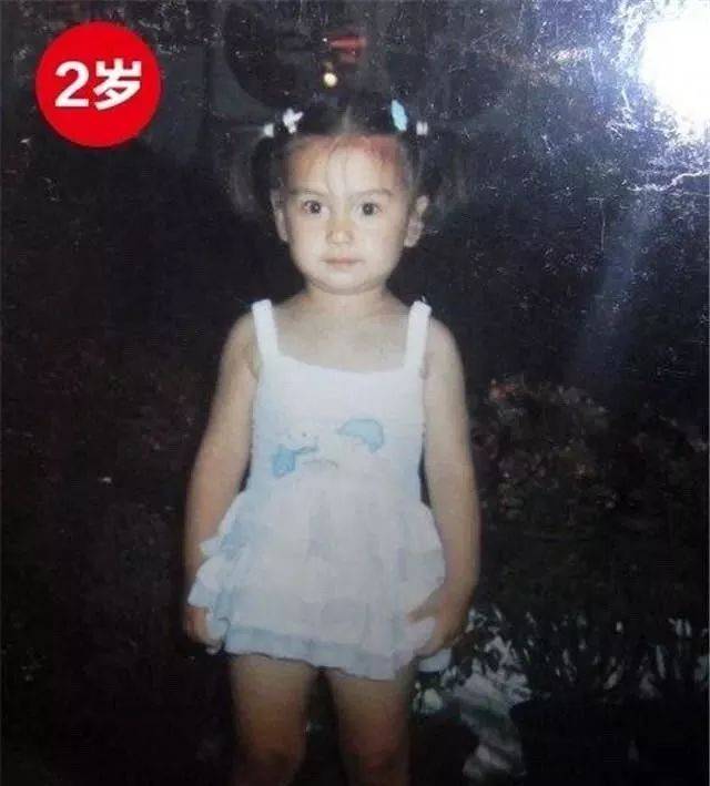 舒淇小时候丑哭亲妈,倪妮周冬雨竟然长这样!看来我还有希望.