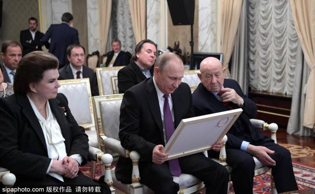 太空行走第一人 宇宙的探索者