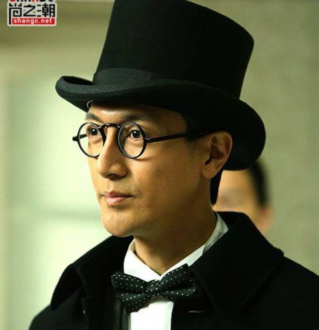 张鲁一疑似整容?抢走节目风头,暗戳戳秀恩爱的他,私下性格