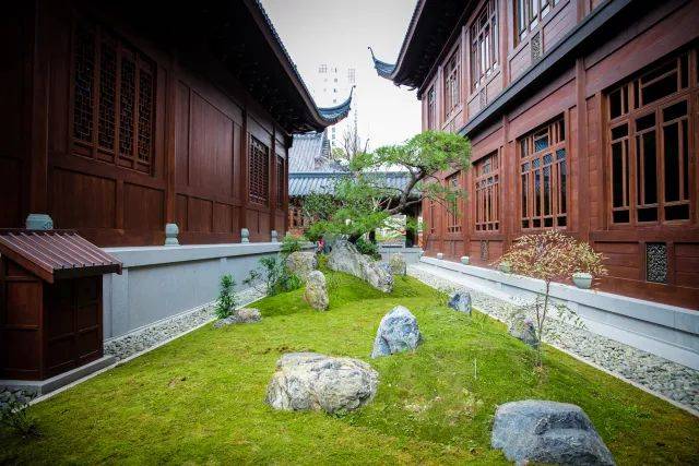 探访沪上最美庭院,看这家寺院如何将禅意演绎极致