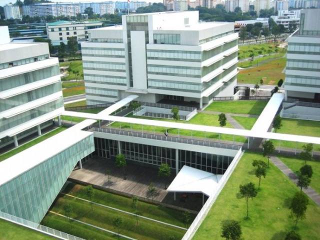 新加坡义安理工学院成立于1965年,该校环境优美,具有现代化气息.