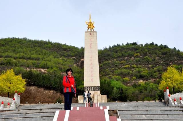 大将吴起在此屯兵而得名的小镇,因为中央红军和陕北红军在此胜利会师