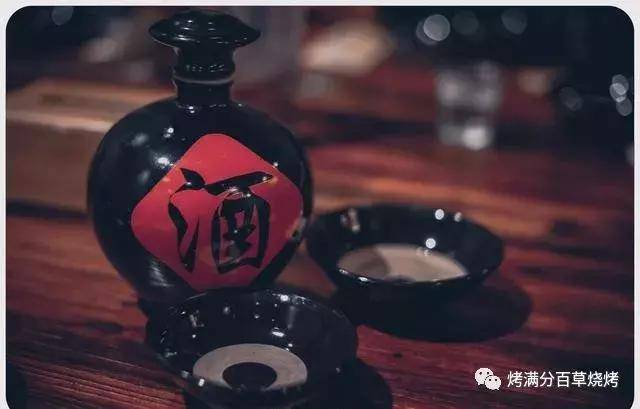 从上海火到厦门的"武侠风"撸串店竟