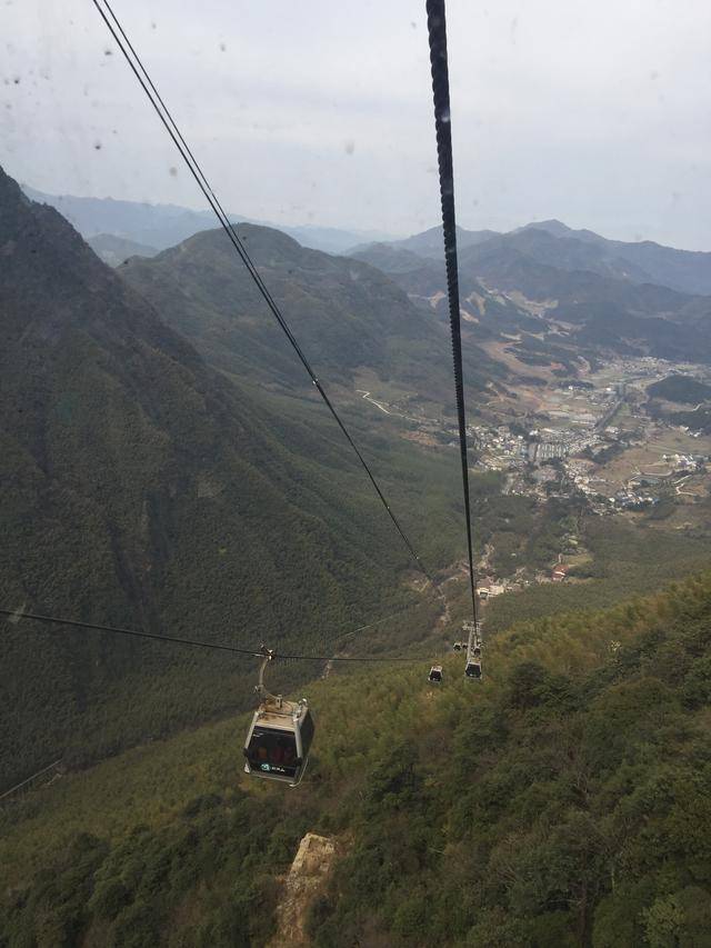 一座叫春的城市,带你游玩明月山