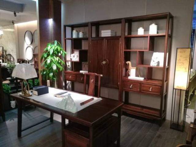 福叶家居携旗下新作现代新中式【福叶·檀府】