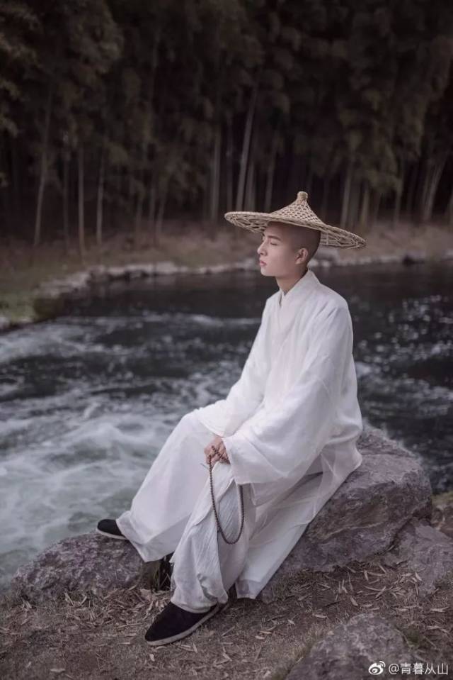 一周网红趣闻 | 昔日网红鼻祖沦落卖保险,d音网红