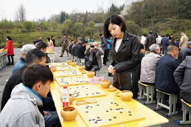 陈一鸣下指导棋