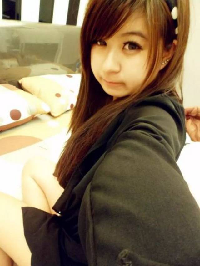 23岁美女生bb后放出肚皮照,吓坏广州女生!网友:当妈真