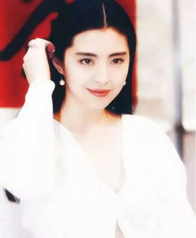我扒了10位90年代的港台女星同款口红色号,竟然发现.